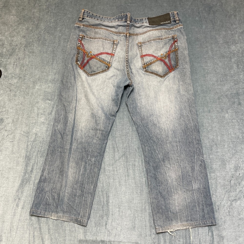 Rocawear Jeans Men 36 Blue Denim Distressed All Day Comfort Relaxed Fit Wide Leg